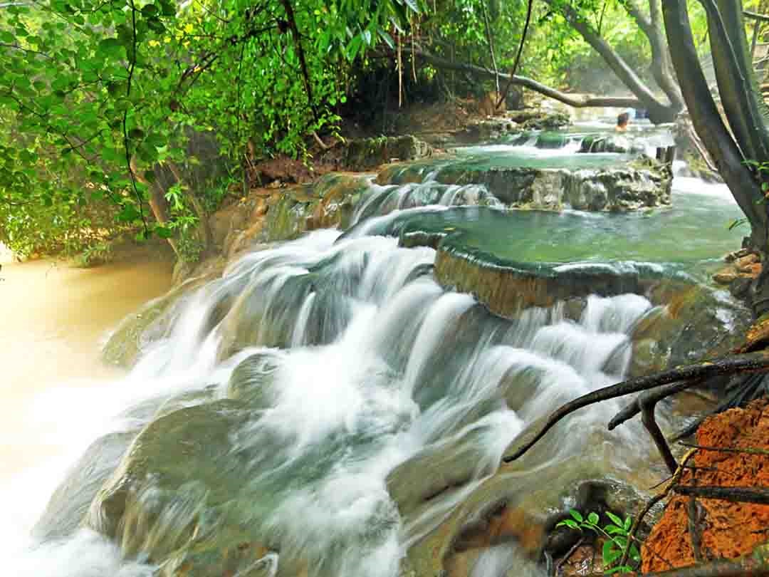 ينابيع كرابي الحارة Krabi Hot Springs