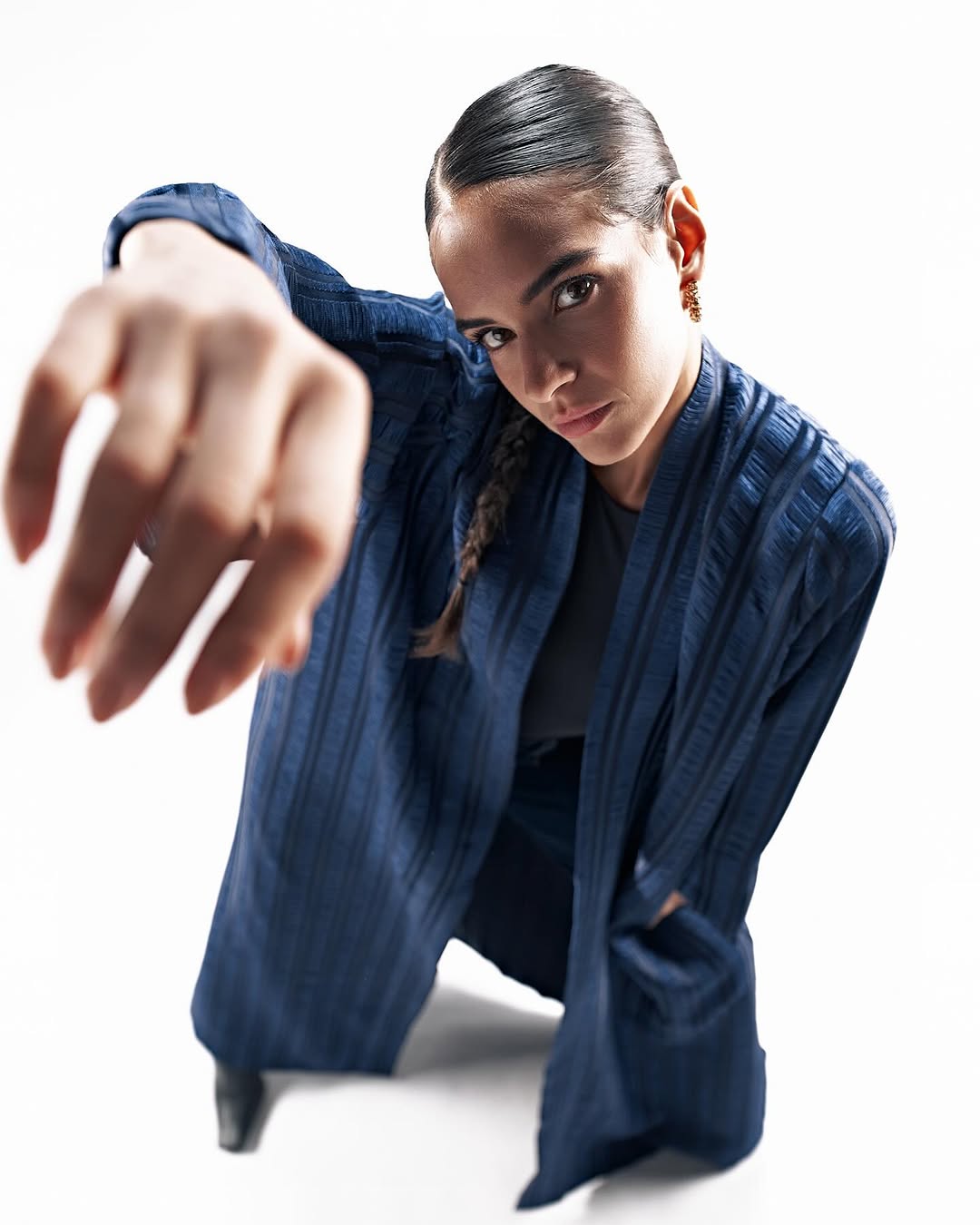 “جمال العباية يظهر في انسجام خطوطها وجودة خاماتها.”