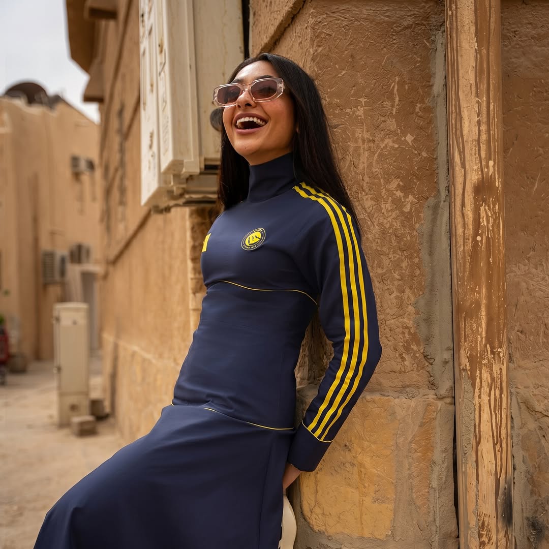 “ما نعيشه اليوم في كرة القدم النسائية كان يومًا ما حلمًا، واليوم أصبح حقيقة.”