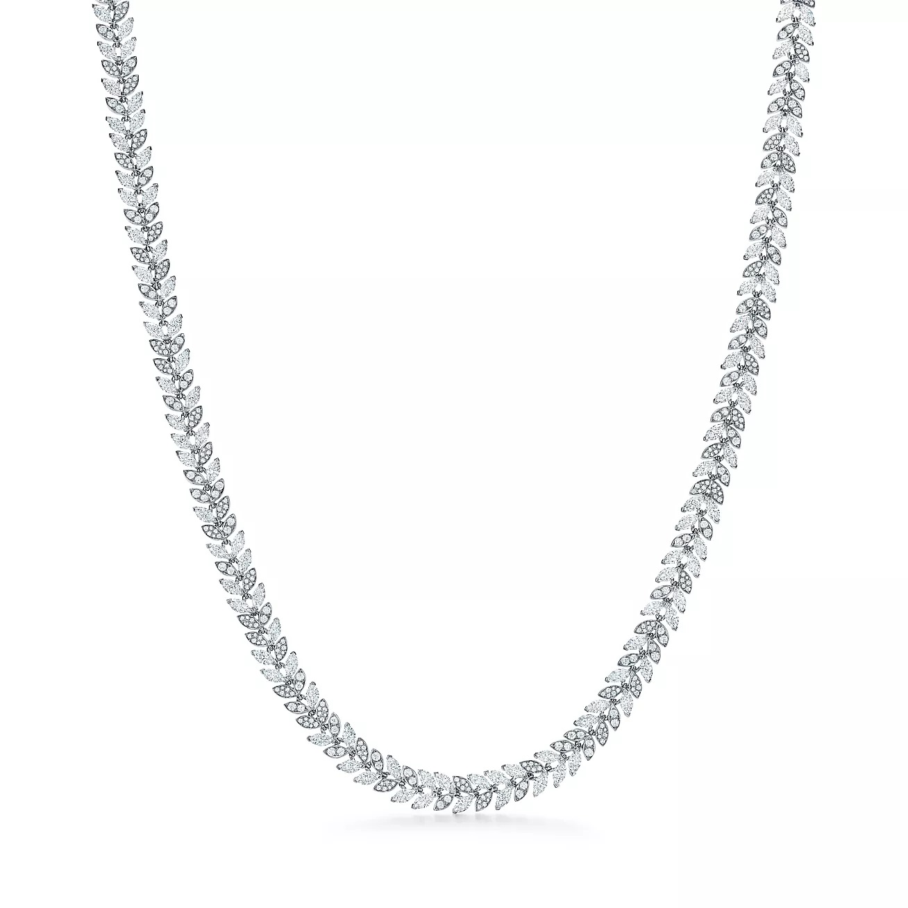 قلادة Tiffany Victoria Diamond Vine من البلاتين