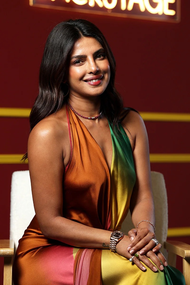 بريانكا وأنجلينا جولي