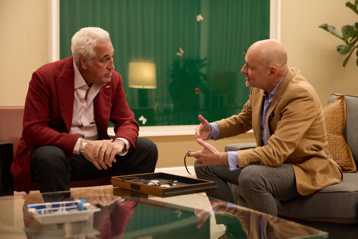 Breitling (بريتلينغ) وAston Martin تُشعلان إرثًا مشتركًا