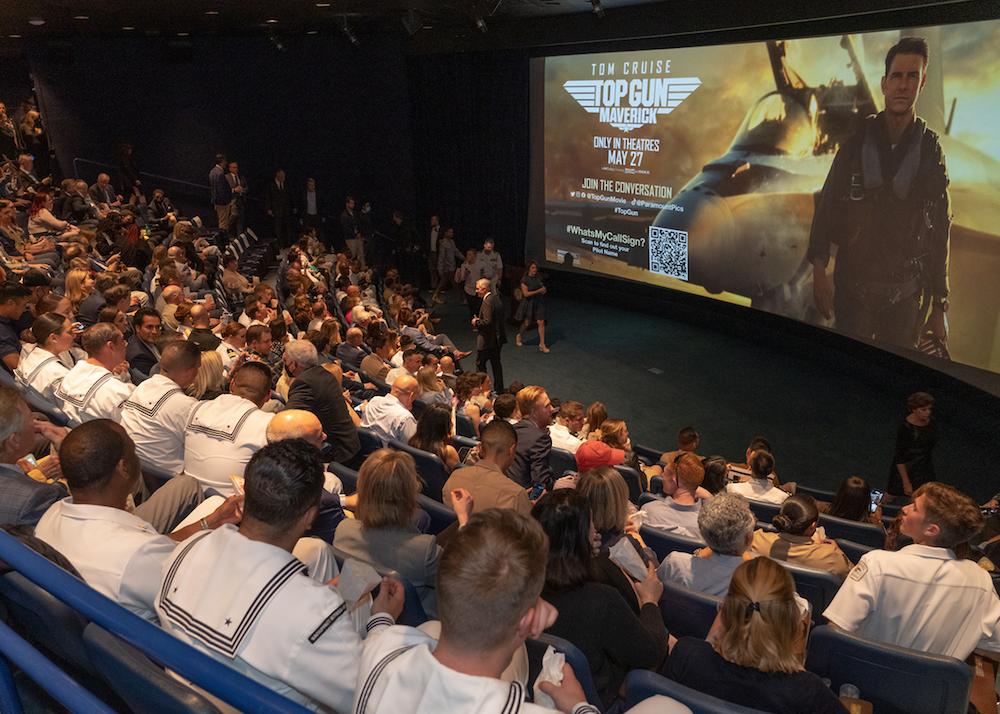 هوليوود في 2020 لم تخسر فقط الإيرادات لقد فقدت مشاهد السينما المخلص