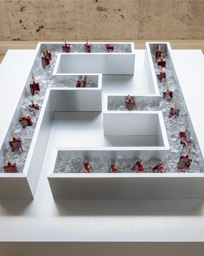 عائلة عطور  FENDI لأول مرة في تاريخها، تكشف FENDI عن مجموعة كاملة من العطور