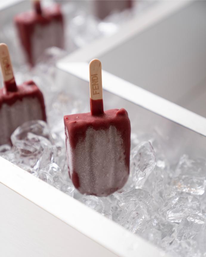 عائلة عطور  FENDI لأول مرة في تاريخها، تكشف FENDI عن مجموعة كاملة من العطور