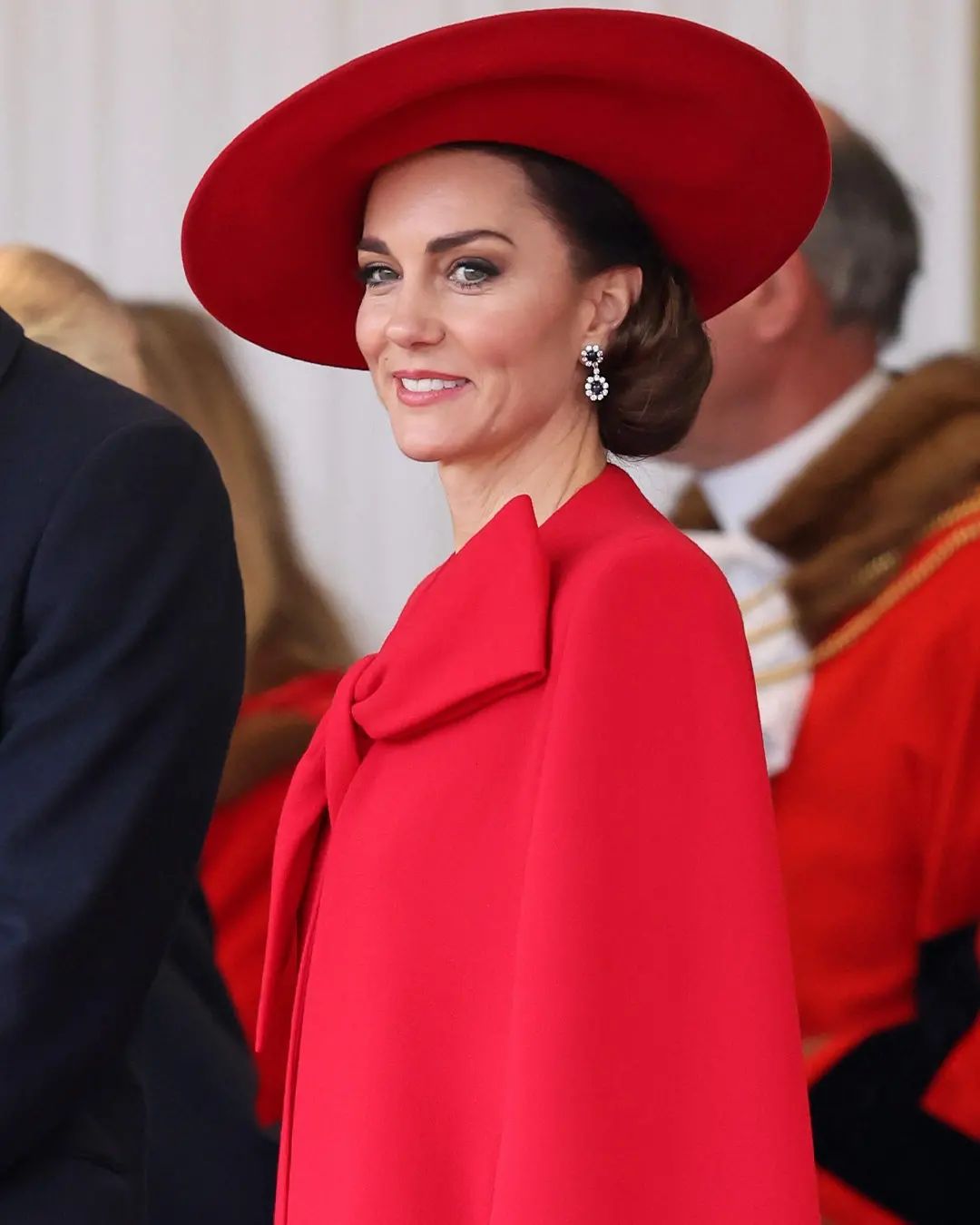 تسريحات شعر الكعكة المنخفضة