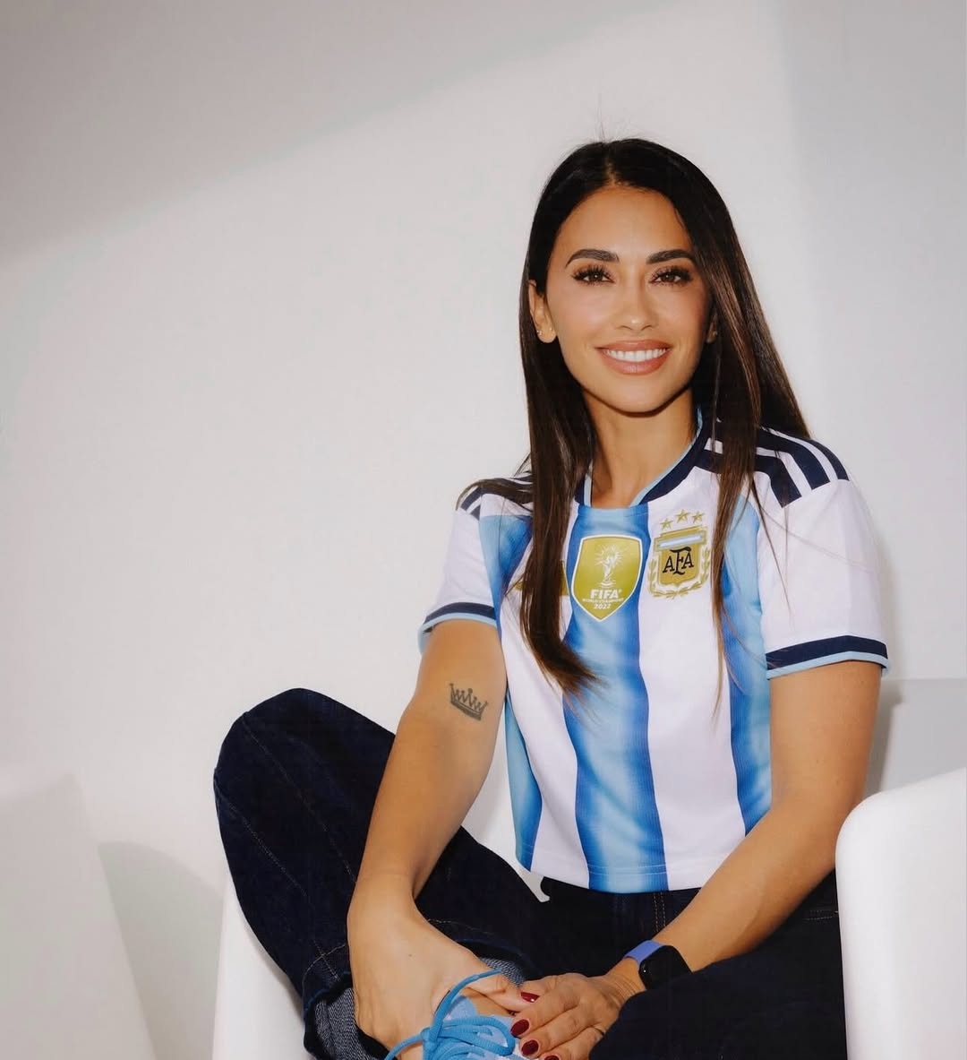 1 رئيسية أنتونيلا روكوزو زوجة ليونيل ميسي الهداف التاريخي لكأس العالم
