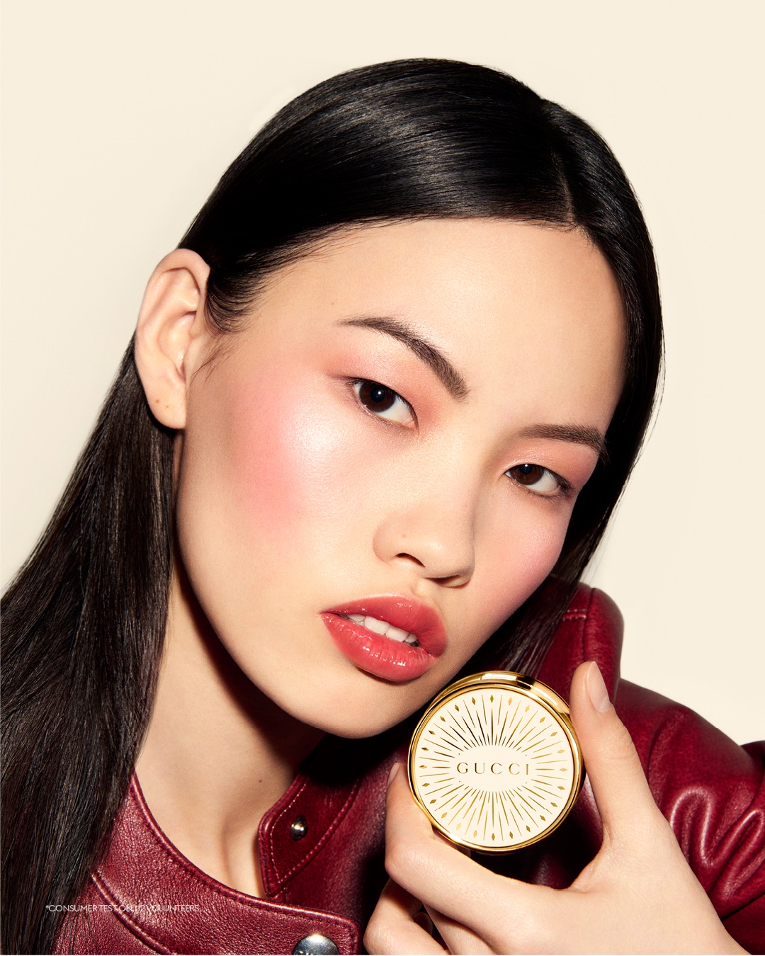 1 رئيسية احصلي على إشراقة Gucci Glow مع Gucci Glow Blush الجديد