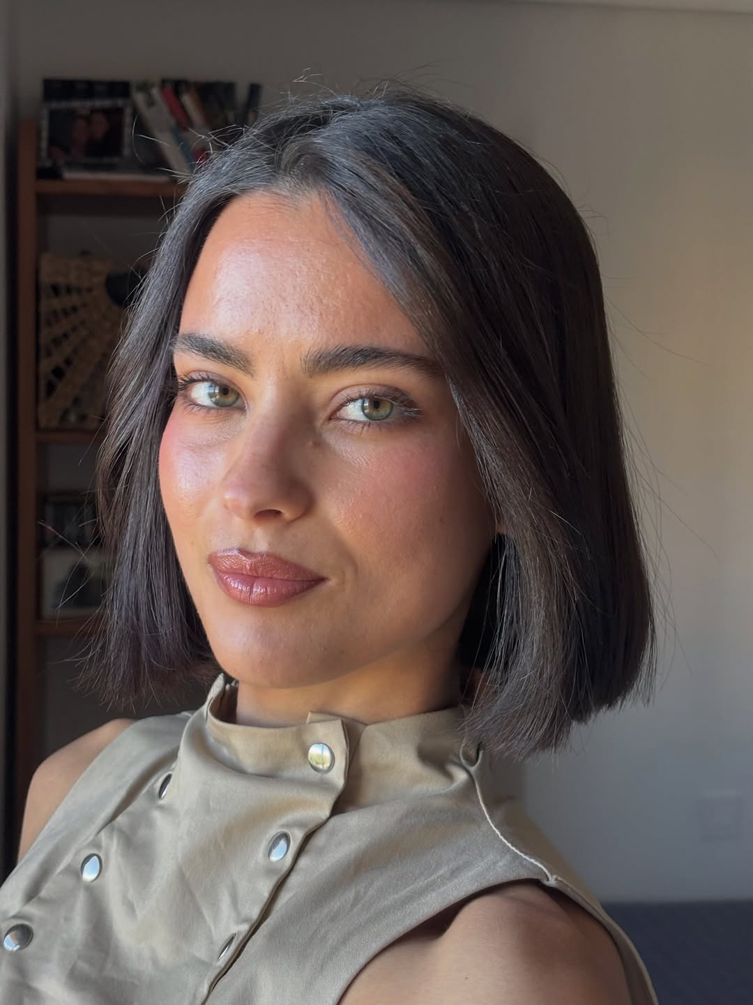 1 رئيسية العارضة Beatriz Calderón صورة من انستغرامها 