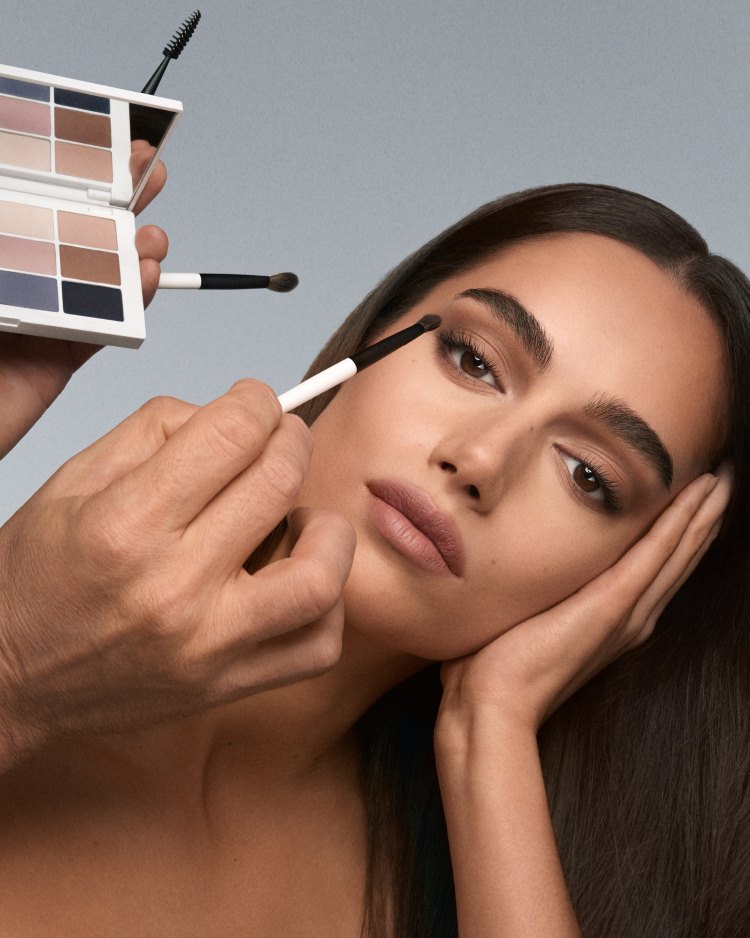 باليت MASTER MATTES® EYESHADOW PALETTE: THE NEUTRALS