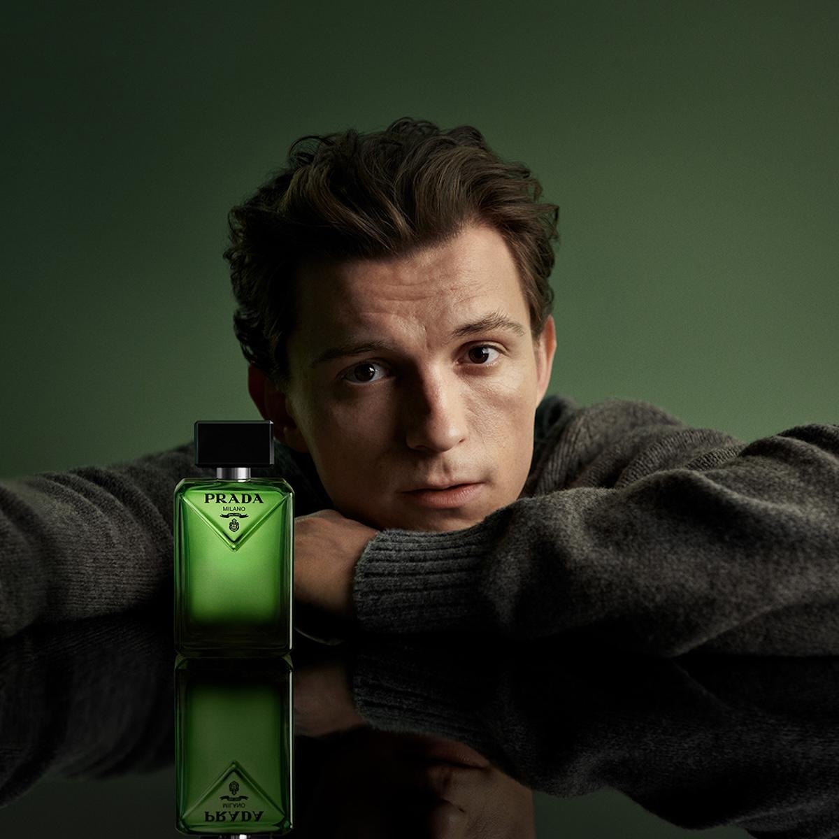 1 رئيسية عطر Prada Paradigme Le Parfum للرجل الذي يختار طريقه الخاص