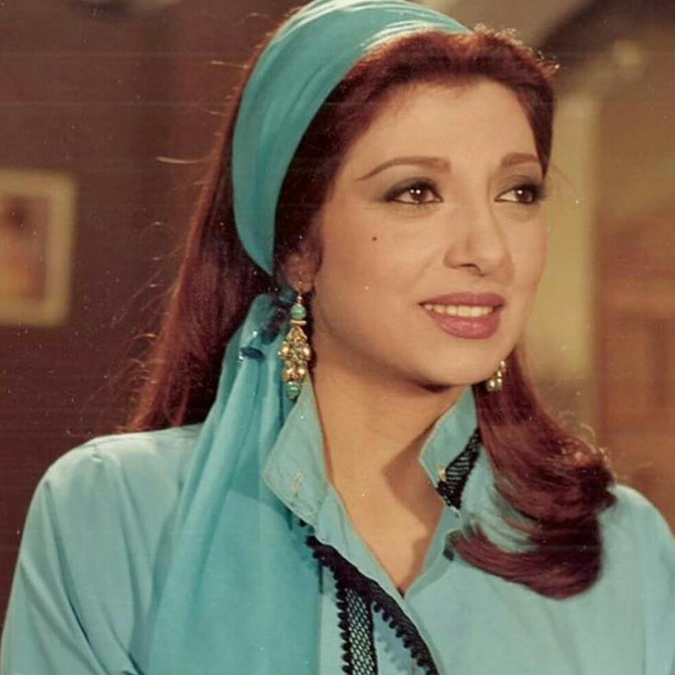 نبيلة عبيد