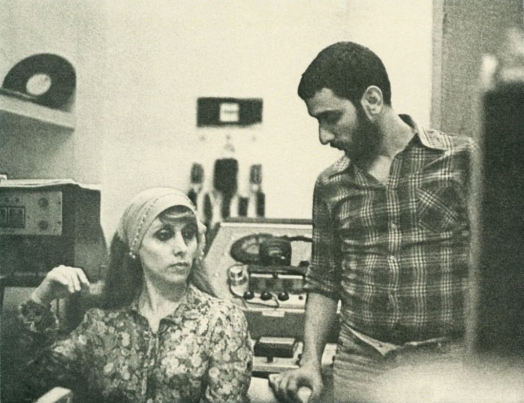 زياد الرحباني مع والدته السيدة فيروز