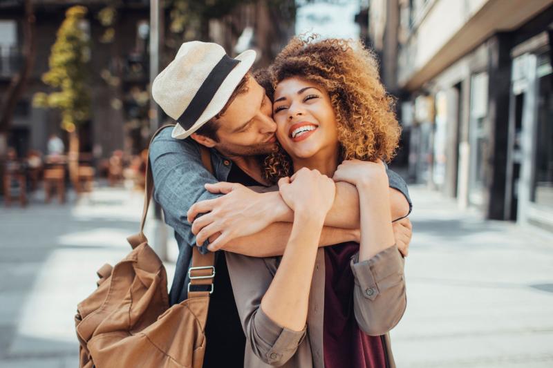 كيف تجعلين رجل الثور يقع في حبك؟