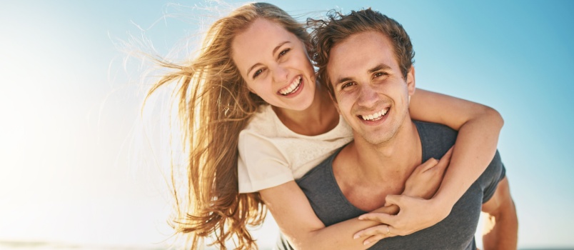 رجل برج الجوزاء في الحب.. كيف يتصرف عندما يحب؟