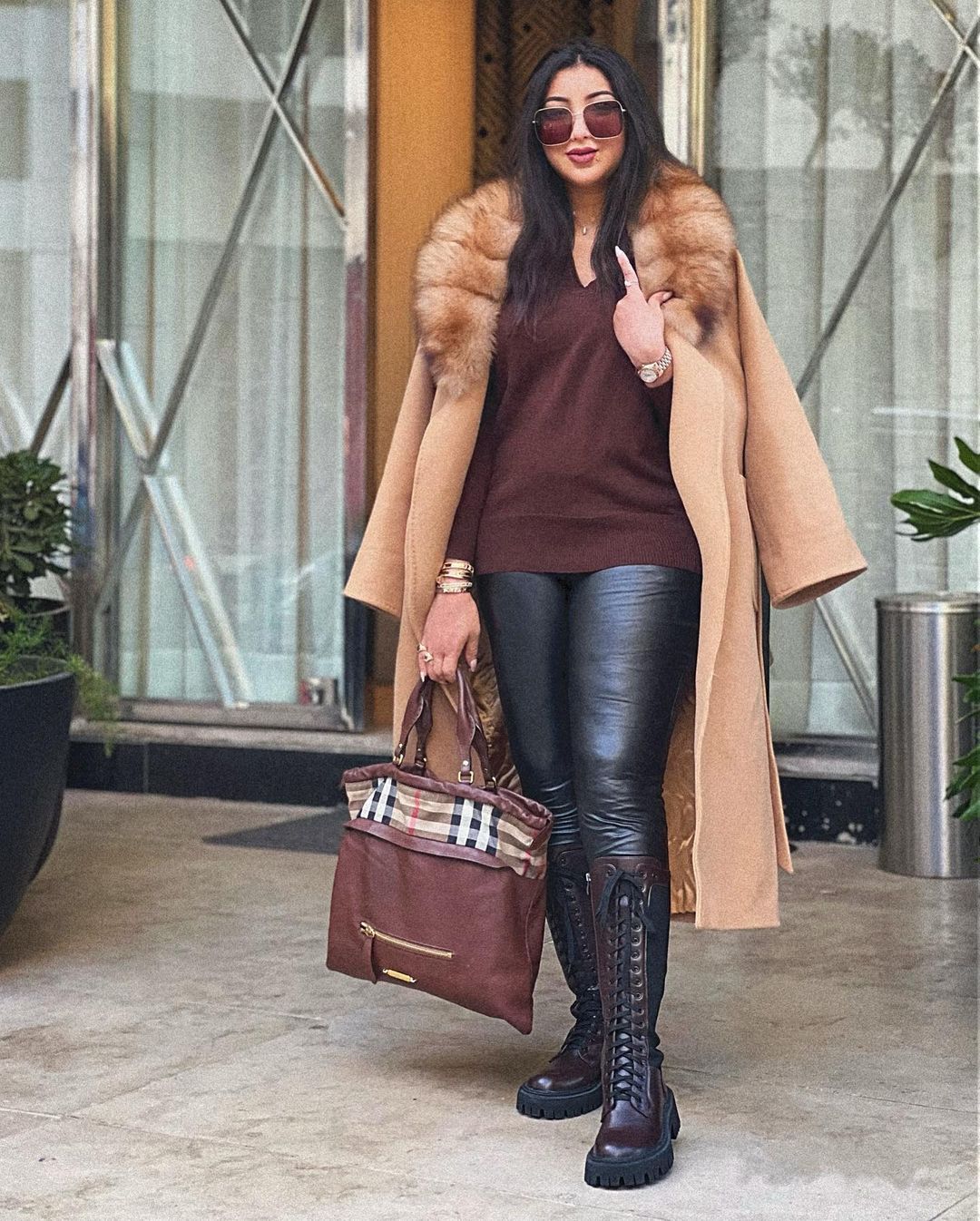 أخطاء في إطلالة دنيا بطمة