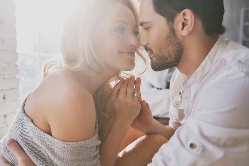 رجل العذراء في الحب
