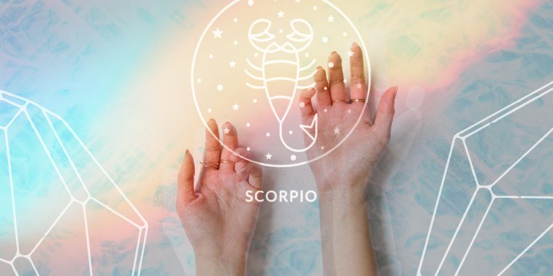 في موسم العقرب.. لنحضر كل الدفاتر القديمة ونفتح صفحة جديدة