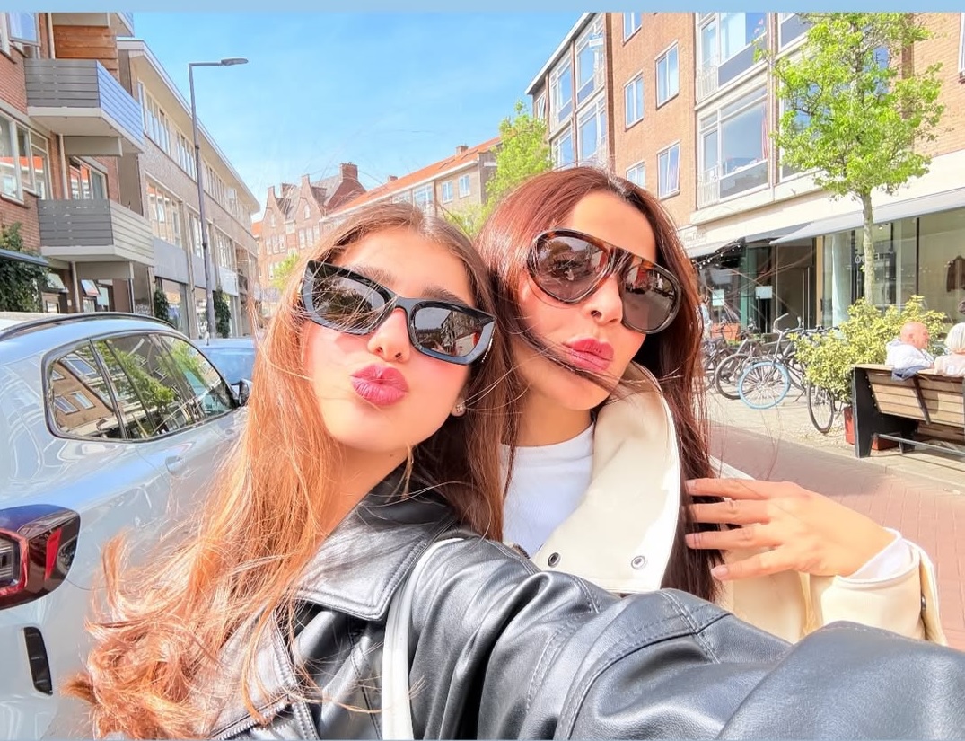 رانيا منصور مع توانا الجوهري