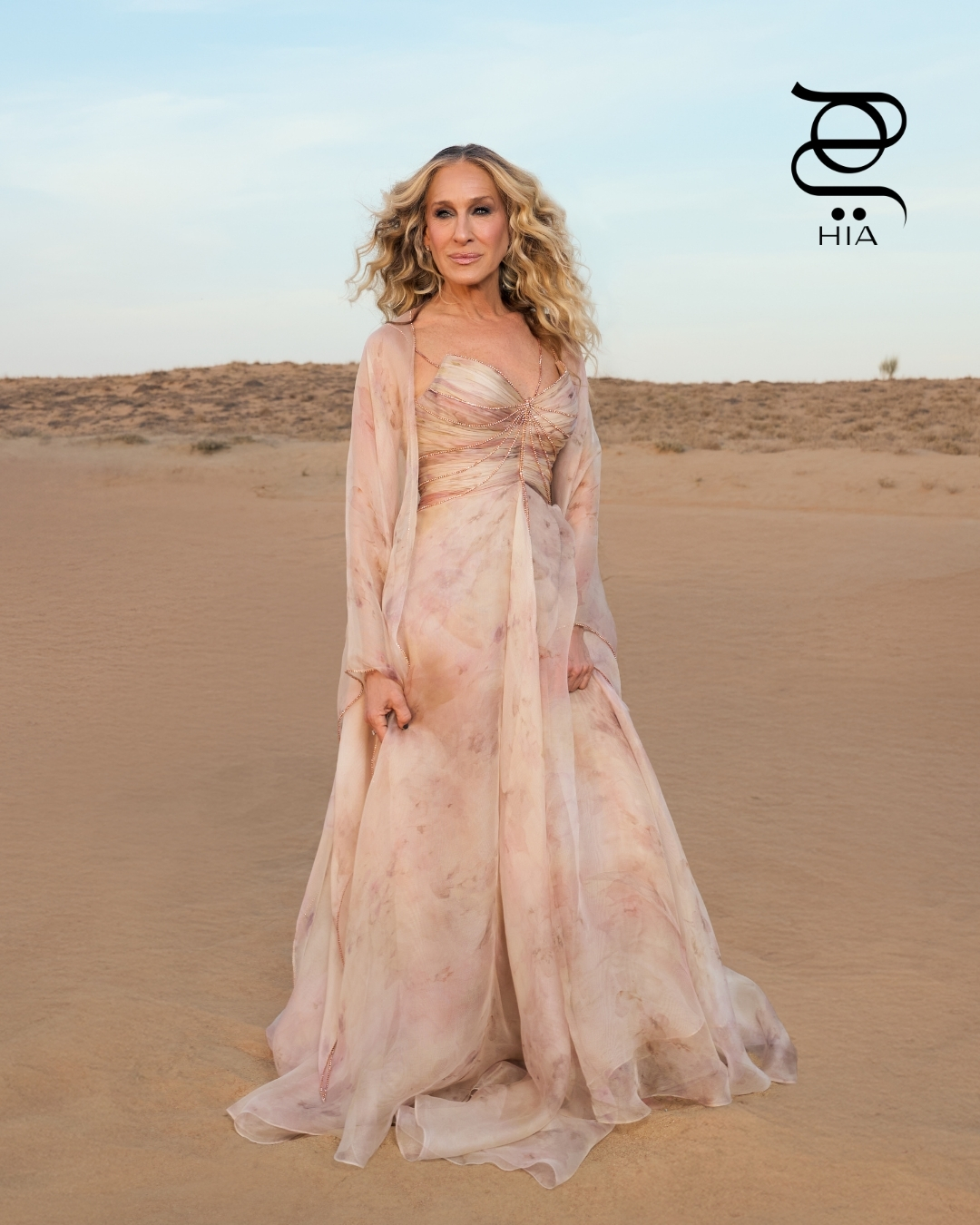 صور جديدة من قلب الصحراء مع النجمة العالمية سارة جيسيكا باركر   