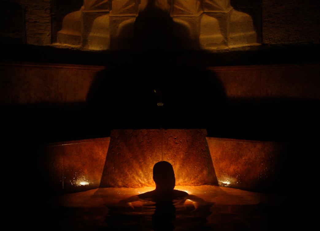 4- حمام روداس تصوير Bernadett Szabo  بواسطة REUTERS