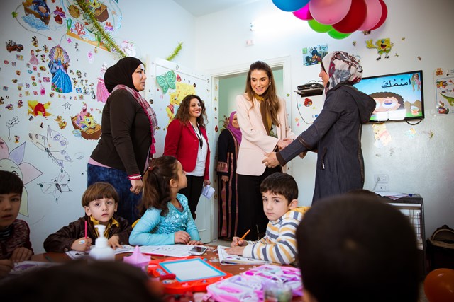 4. مناصرة اللاجئين والمساعدات الإنسانية