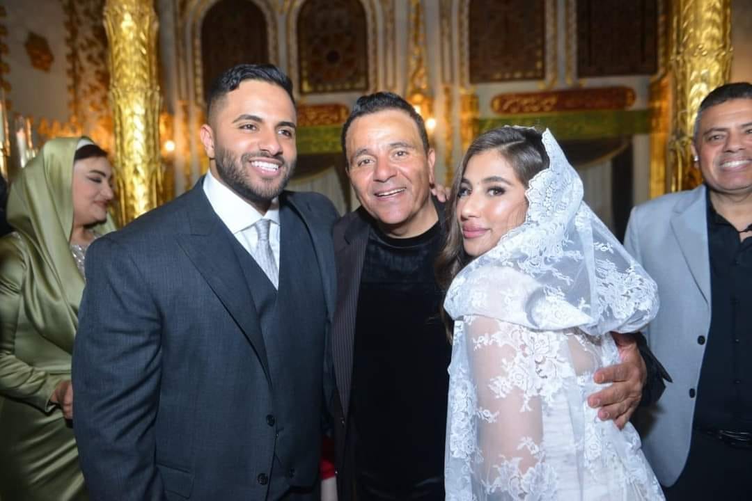 محمد فؤاد يحتفل بزفاف أبنائه