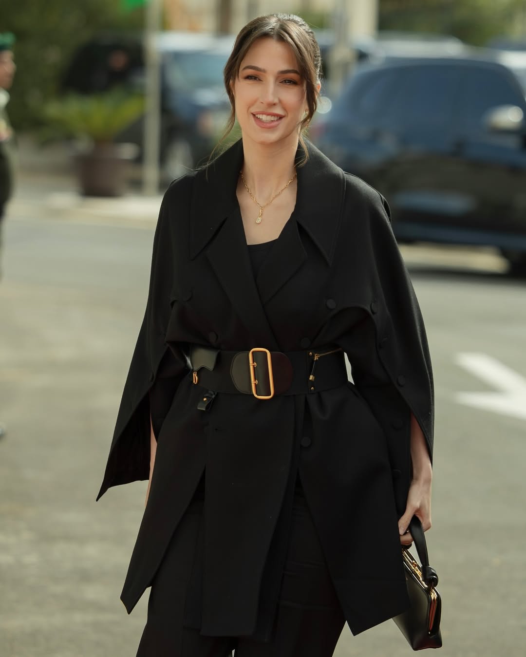 أسلوب الملكة رانيا والأميرة رجوة 