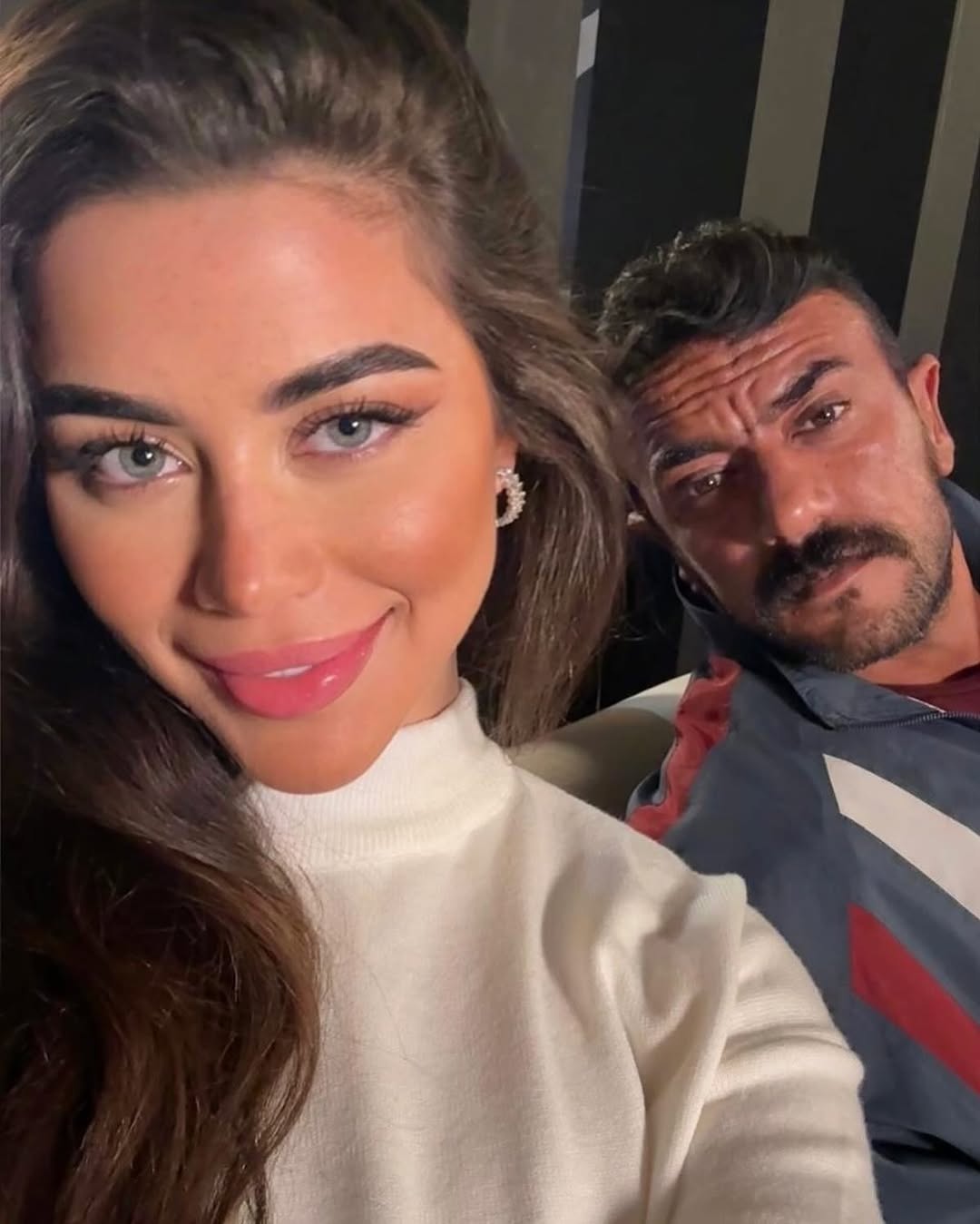 احمد العوضي ويارا السكري