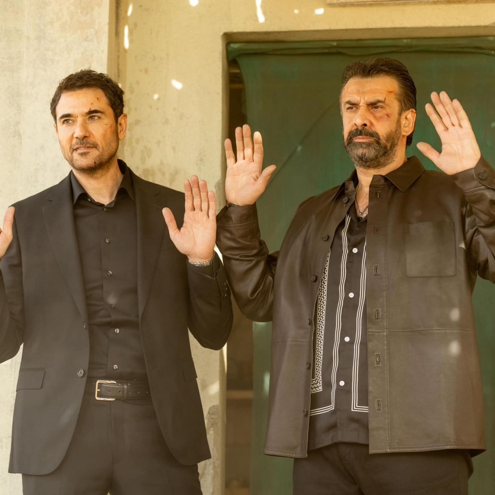 كريم عبد العزيز وأحمد عز في فيلم "7Dogs"
