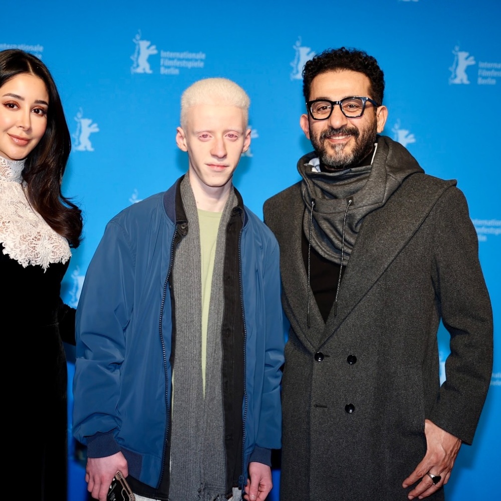 أحمد حلمي وأسيل عمران ومحمد بدر من عرض سابق لفيلم "ضي"