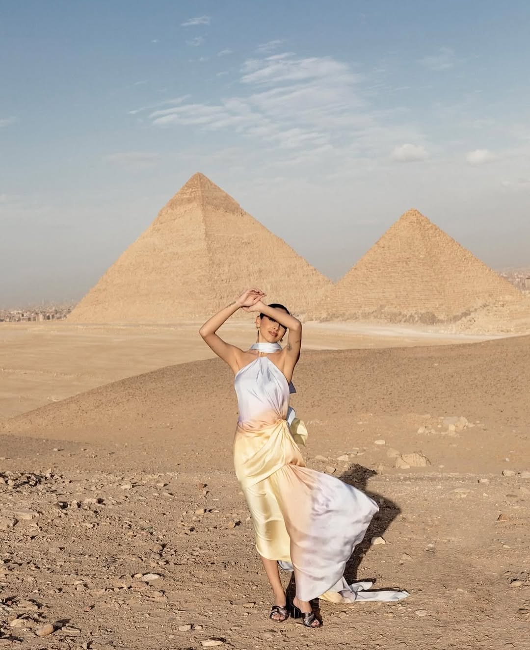 سلمى أبو ضيف في الأهرامات