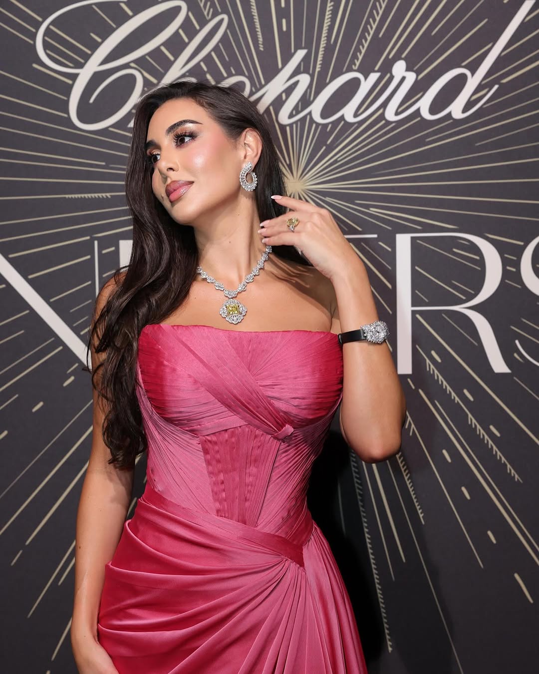 الشفاه… عناية تسبق اللون