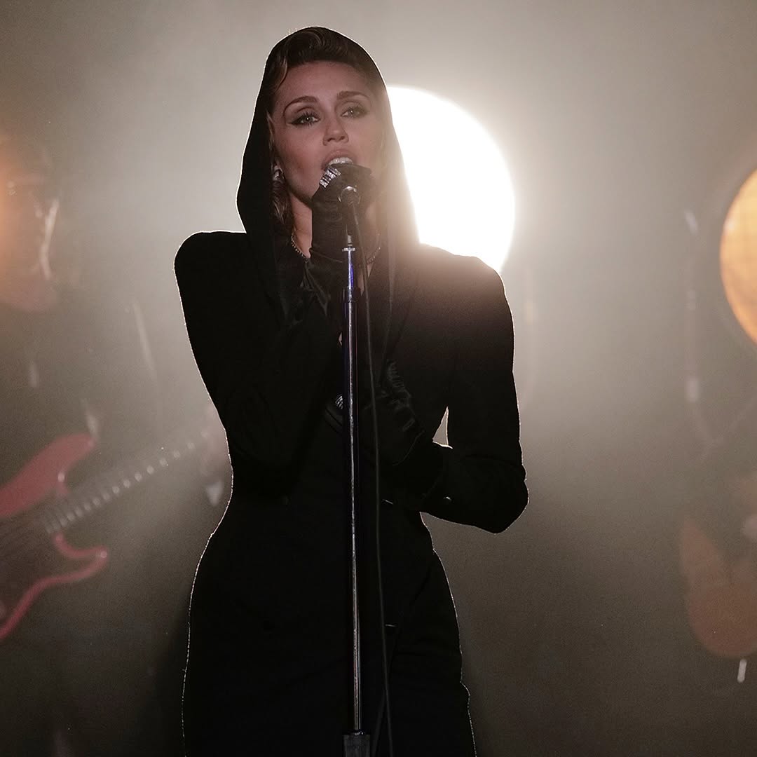 مايلي سايرس