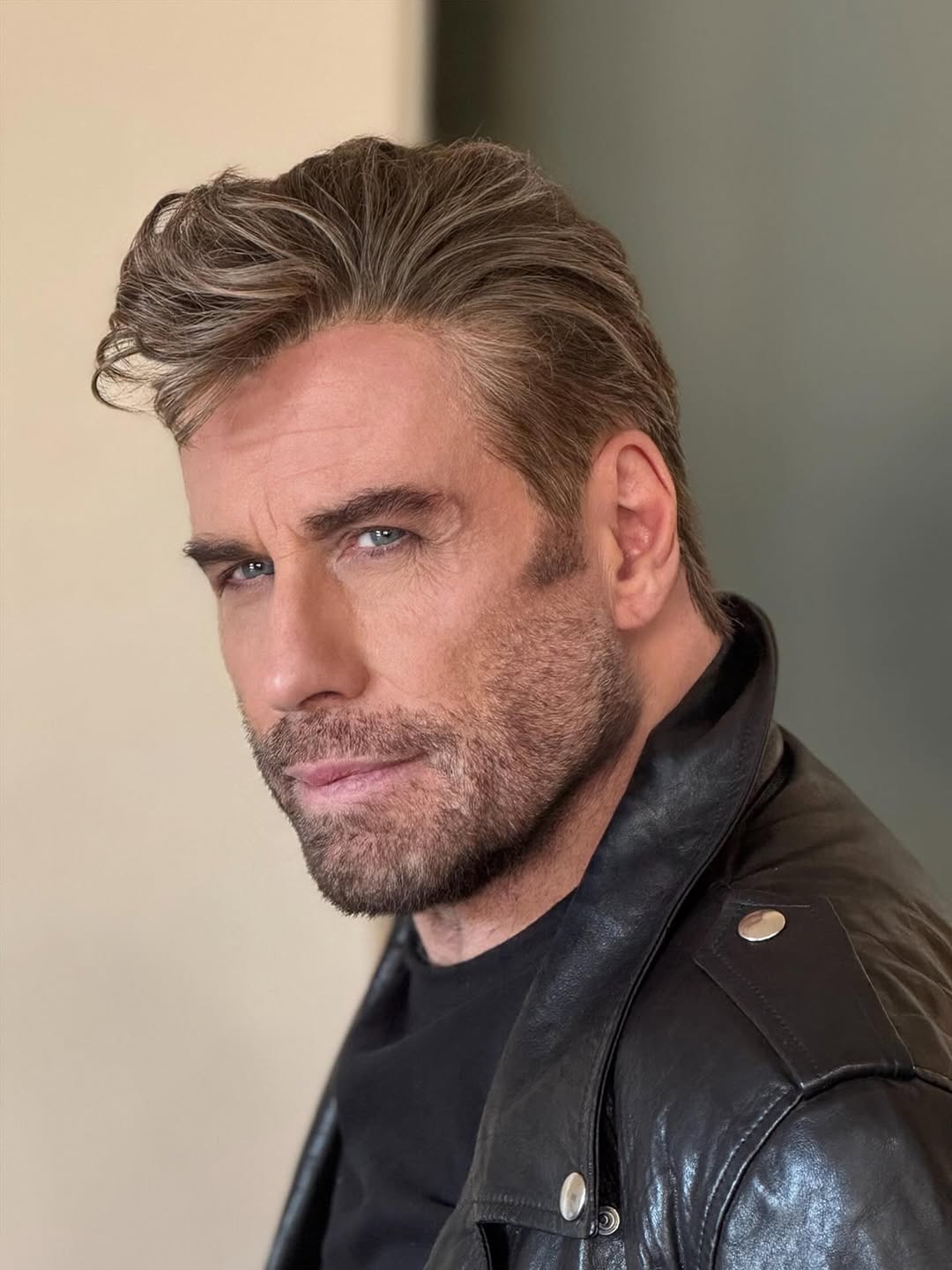 جون ترافولتا