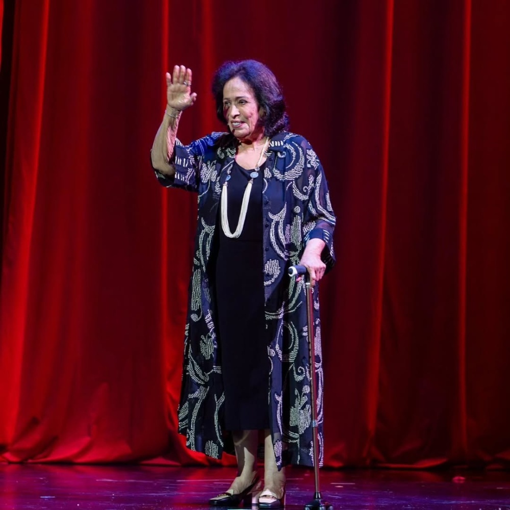 النجمة الكويتية حياة الفهد 