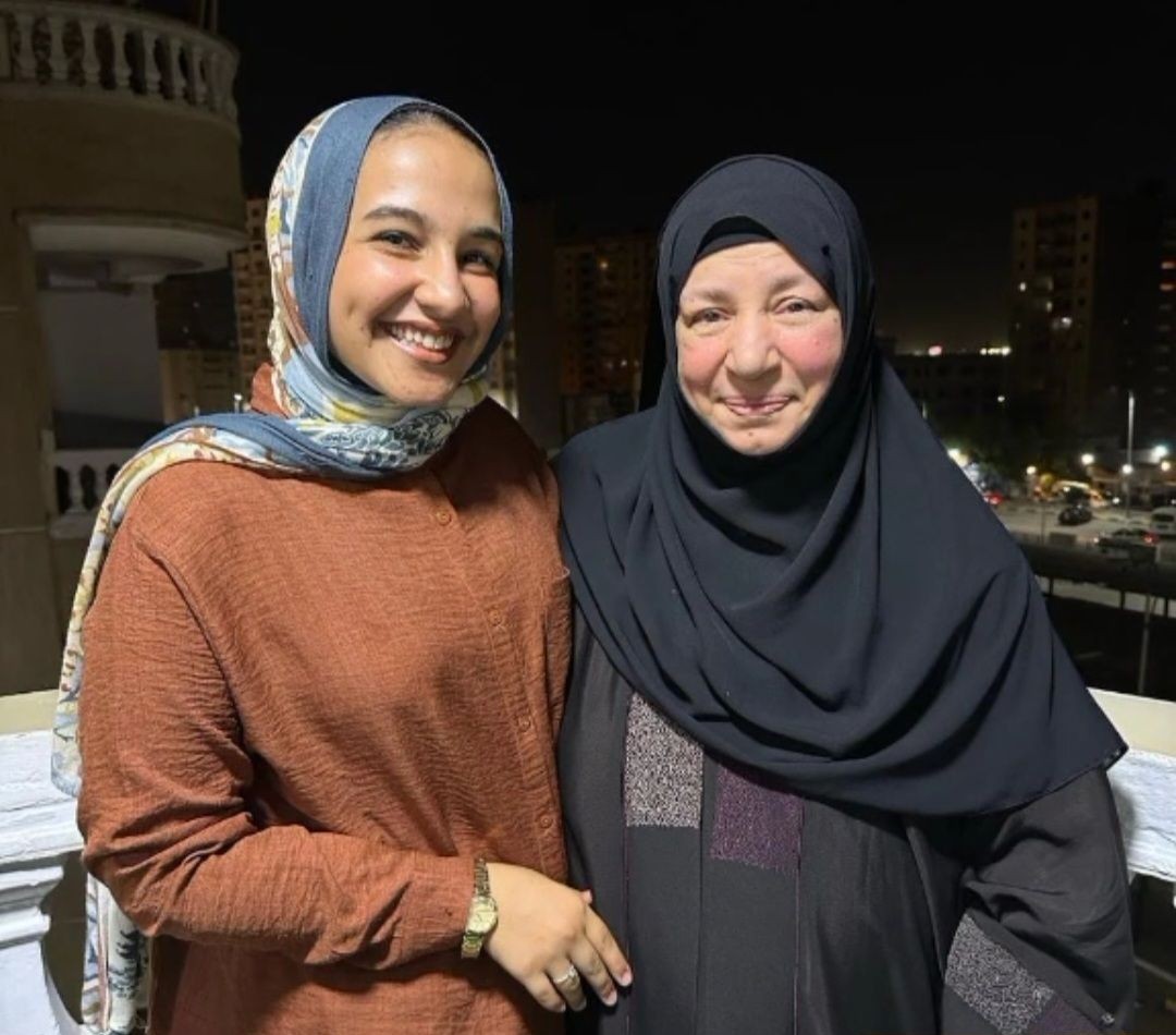 أحدث صورة متداولة للفنانة عبلة كامل