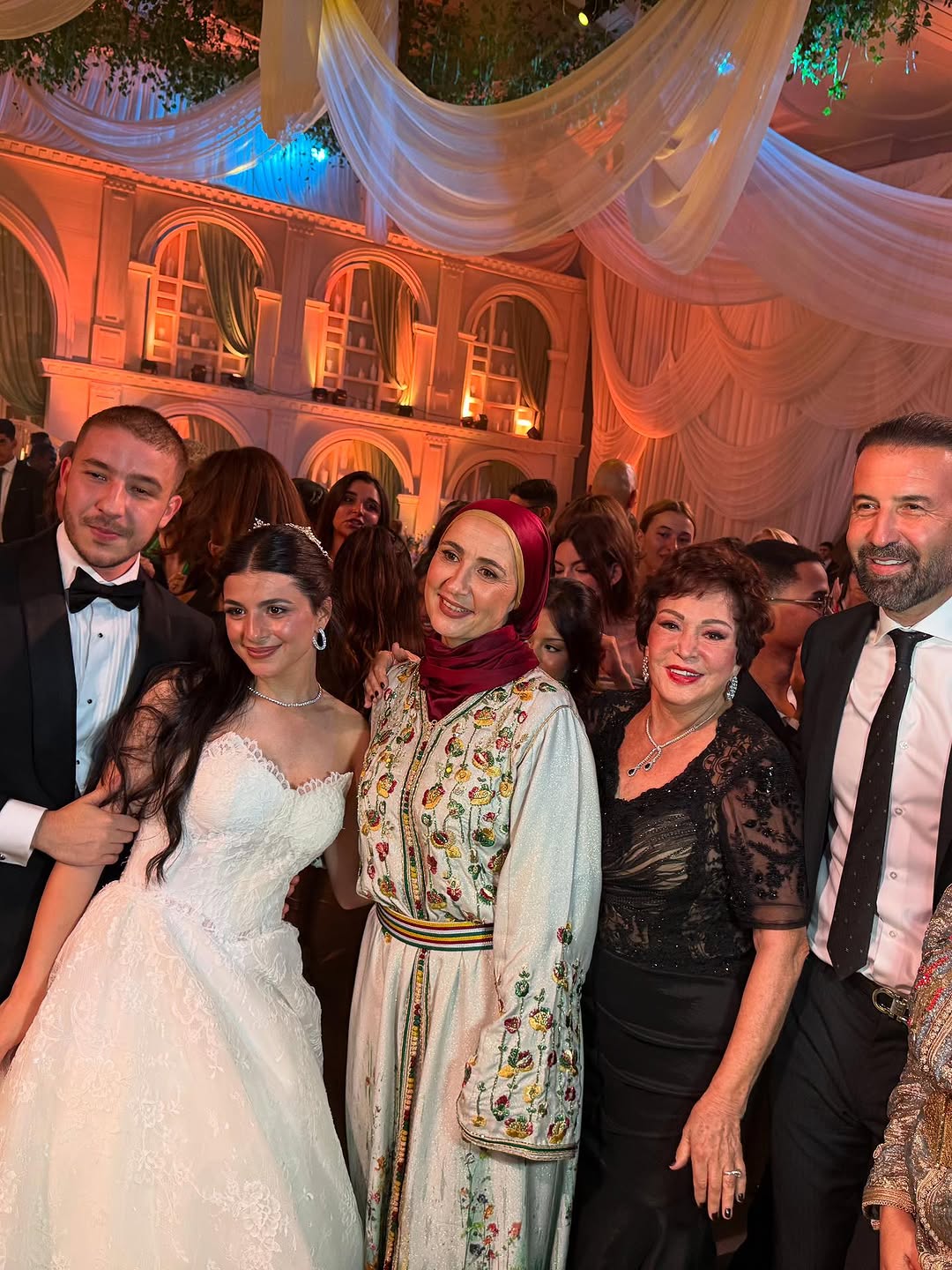 حفل زفاف حفيدة الفنانة المصرية الراحلة فيروز