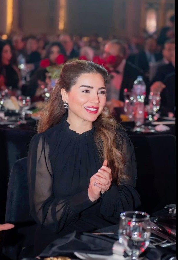 مي عز الدين 