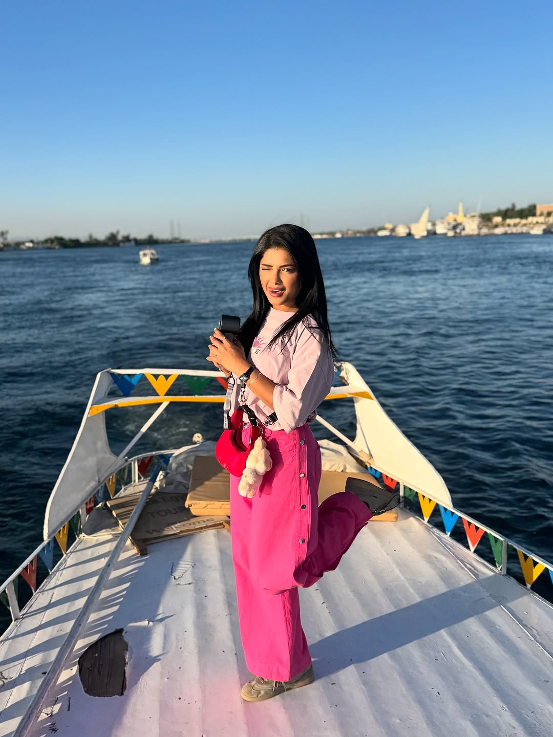 جود السفياني في موقع تصوير فيلمها الجديد