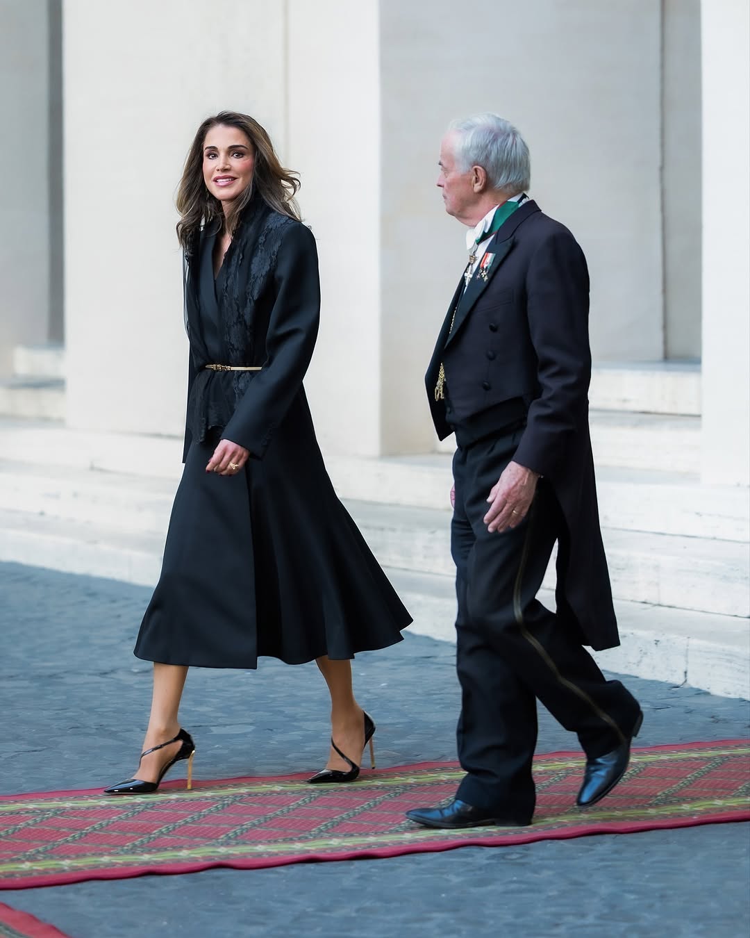 إطلالات الملكة رانيا