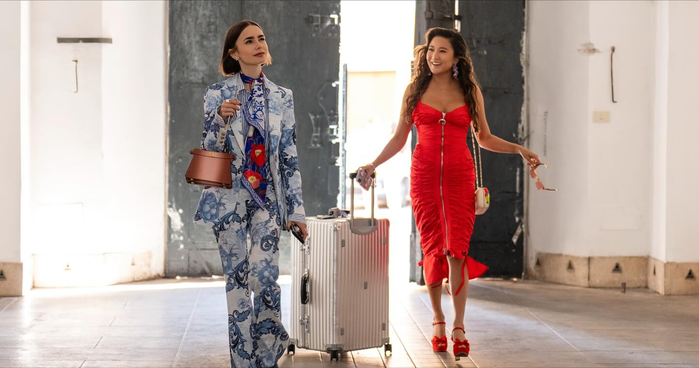 ليلي كولينز 