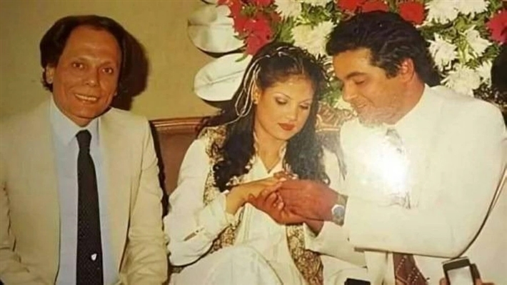 الراحلة إيمان إمام مع الراحل مصطفى متولي والفنان عادل إمام