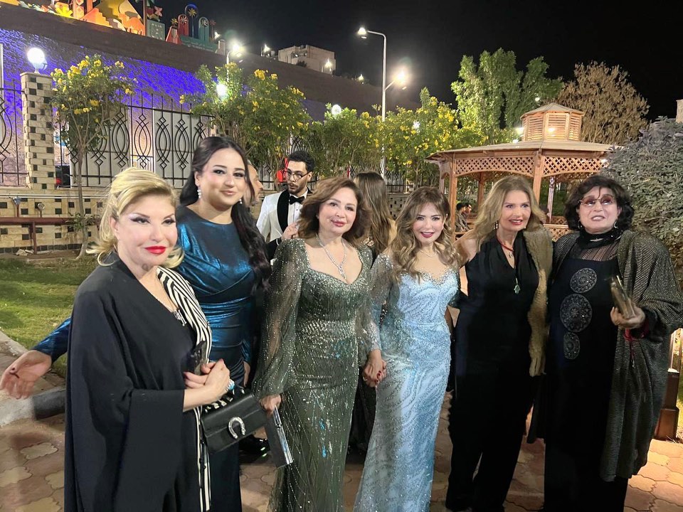 سهير المرشدي مع يسرا وإلهام شاهين