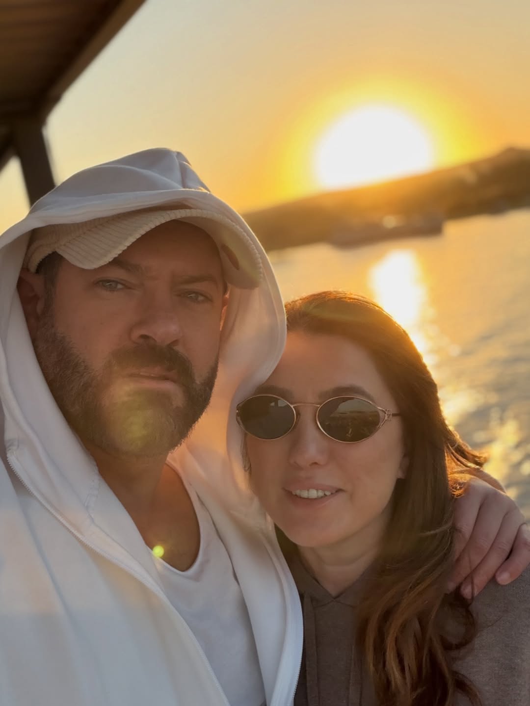 عمرو يوسف وكندة علوش في أسوان