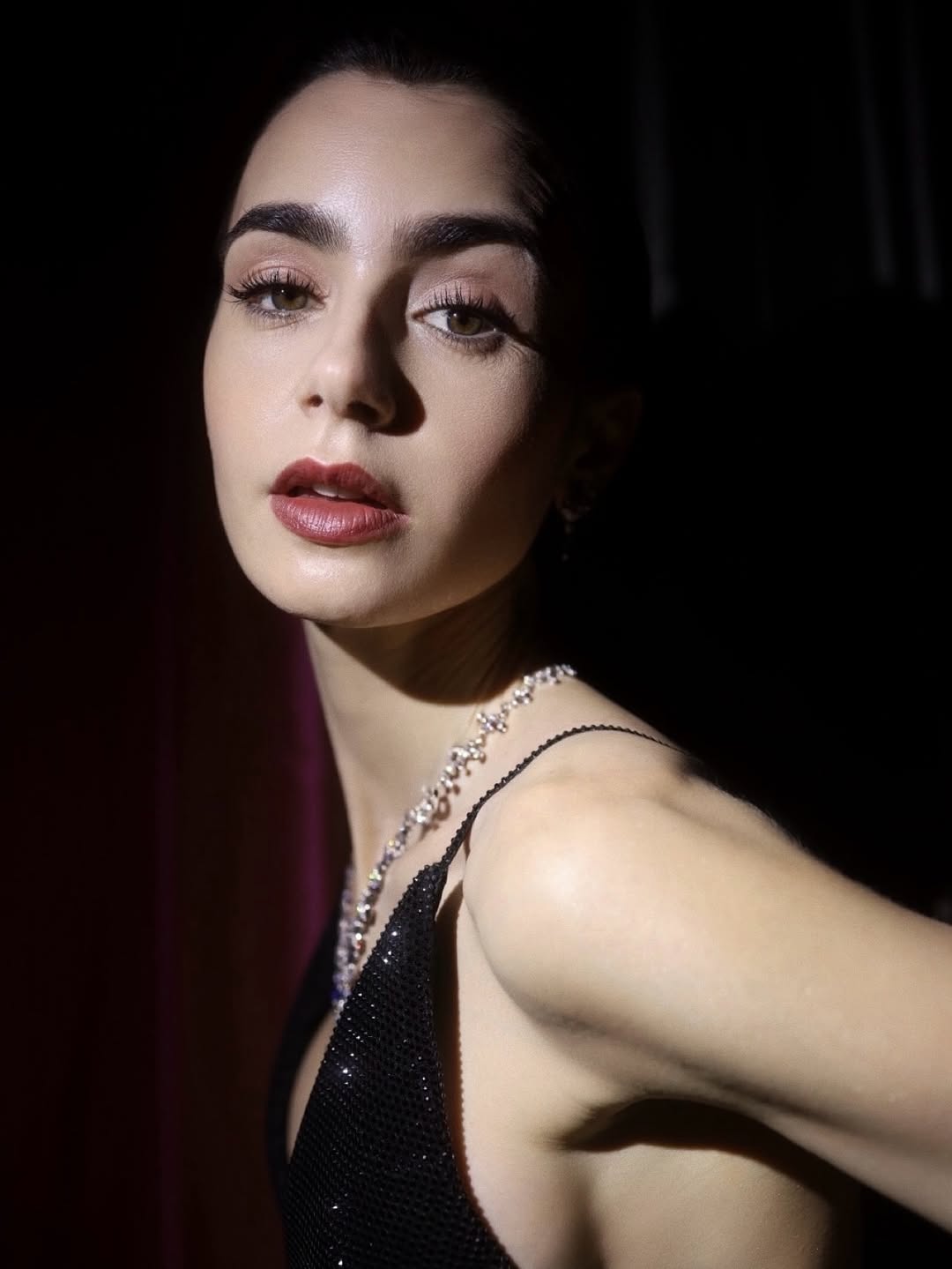 ليلي كولينز