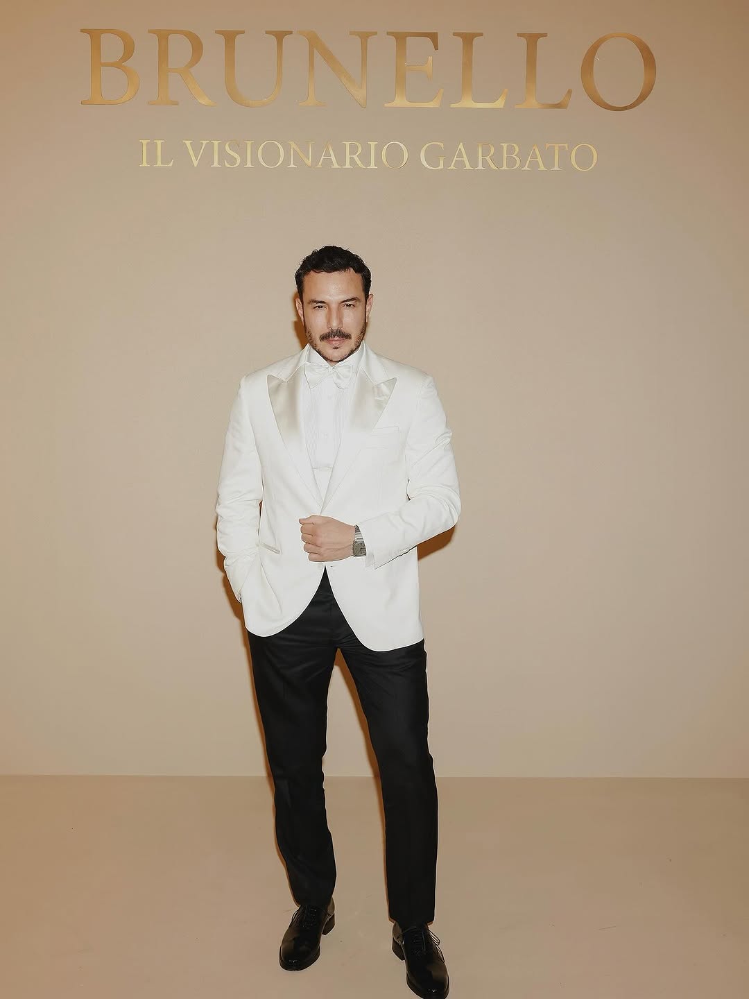 أناقة الفنان باسل خياط