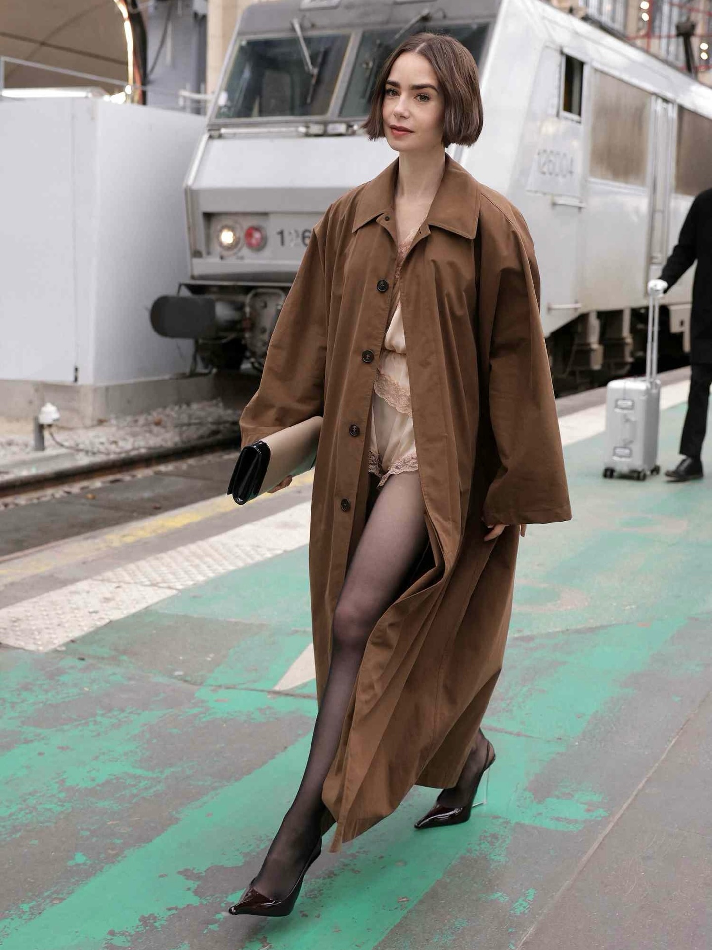 ليلي كولينز