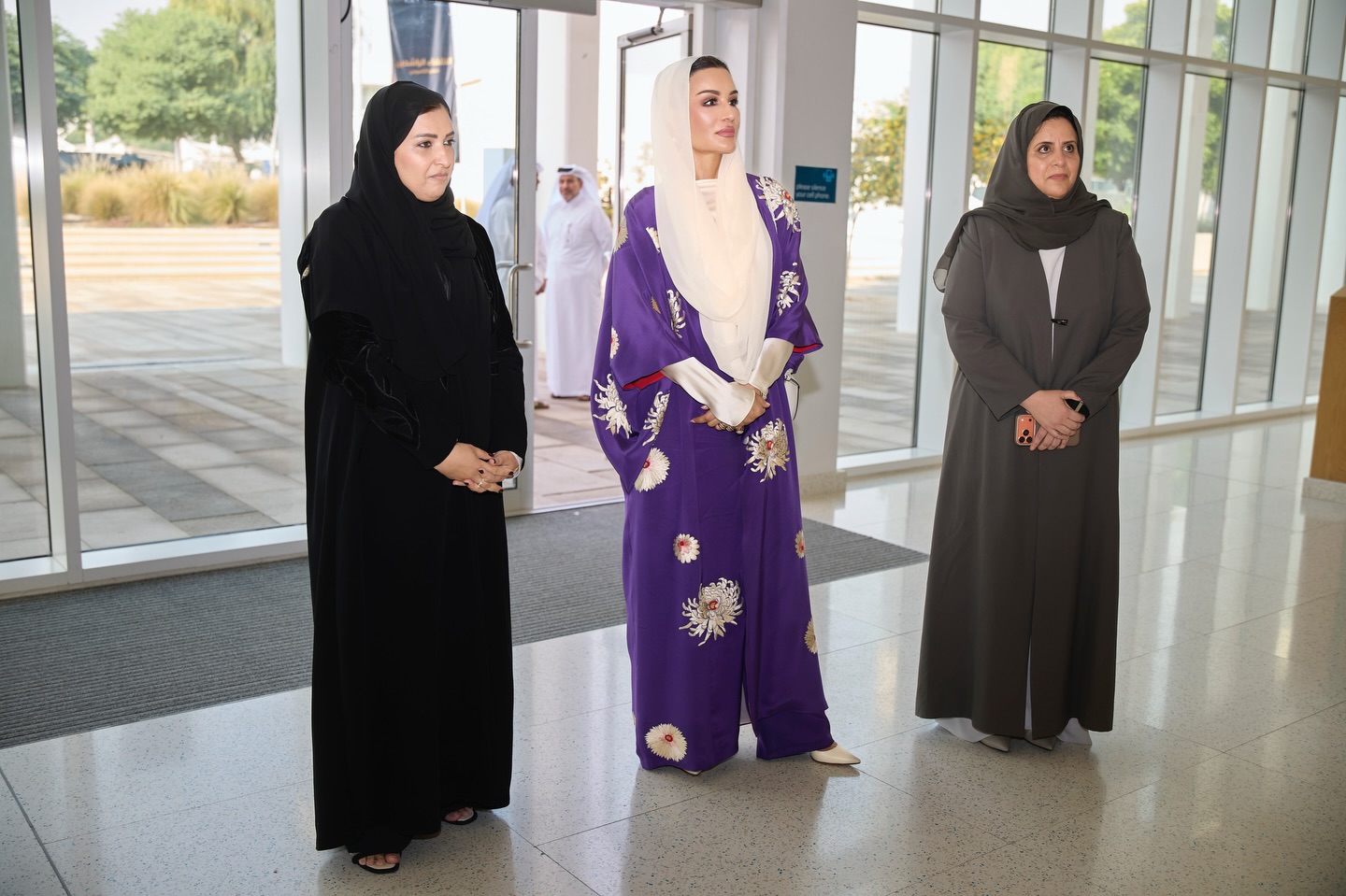 الشيخة موزة