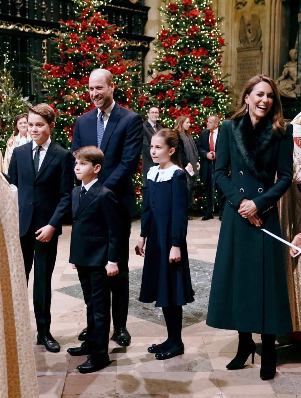 الأميرة كيت "ملكة عيد الميلاد" خلال حفل ترانيم عام 2025